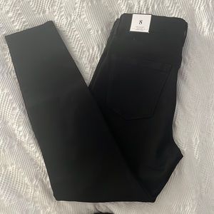 The Sculpt Skinny Ankle